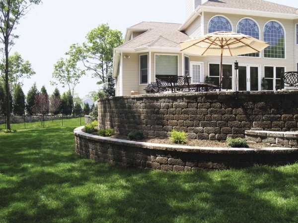 Belgard Country Manor Wall